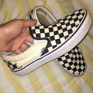 converse checkered vans
